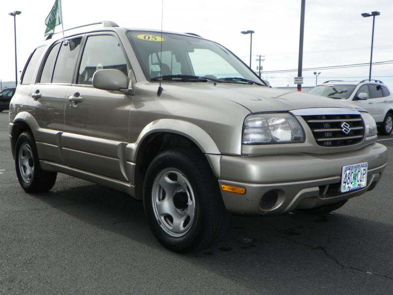 Suzuki Grand Vitara 2005 photo 3