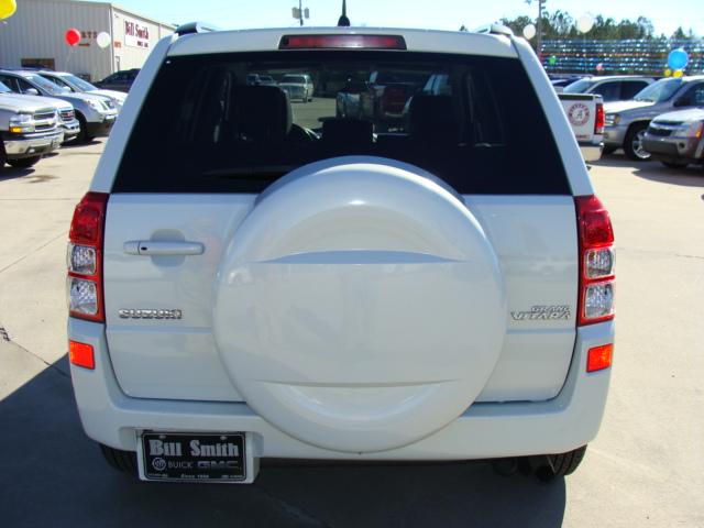 Suzuki Grand Vitara 2006 photo 3
