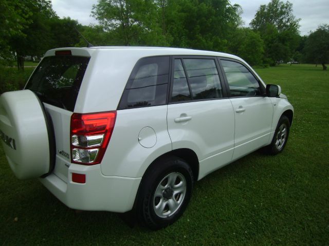 Suzuki Grand Vitara 2007 photo 17