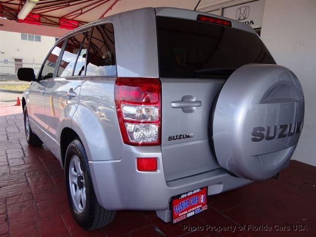 Suzuki Grand Vitara 2008 photo 4