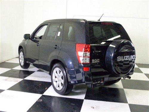 Suzuki Grand Vitara 2010 photo 2