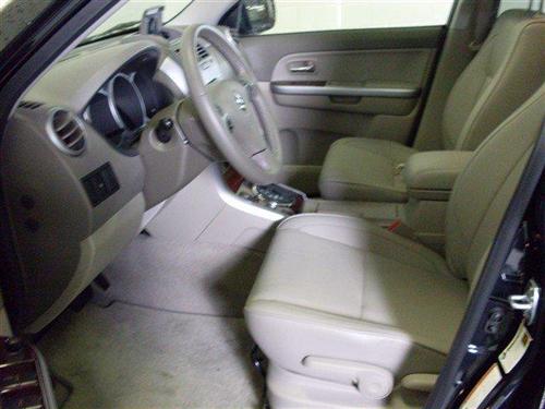 Suzuki Grand Vitara 2010 photo 4