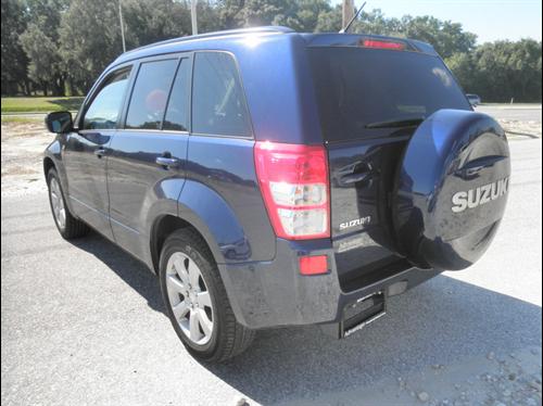 Suzuki Grand Vitara 2010 photo 1