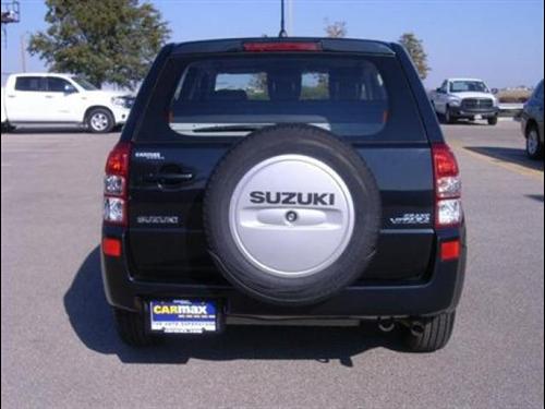 Suzuki Grand Vitara 2010 photo 1