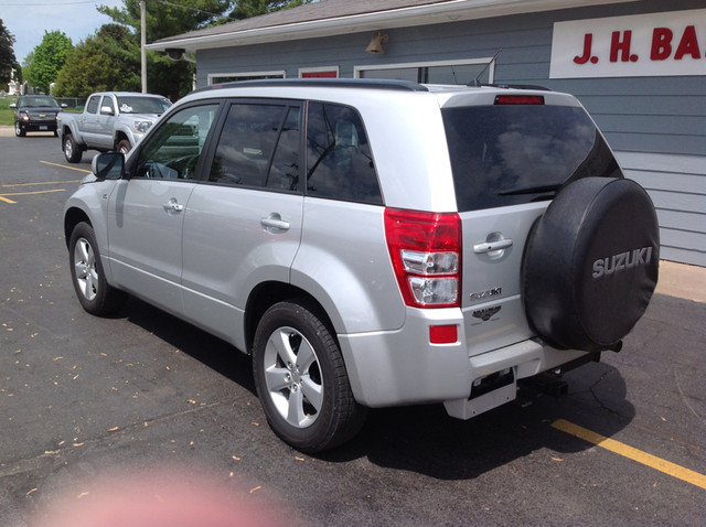 Suzuki Grand Vitara 2010 photo 5