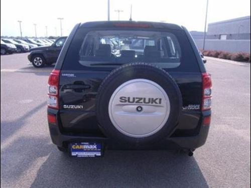 Suzuki Grand Vitara 2010 photo 1