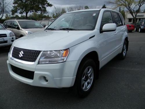 Suzuki Grand Vitara 2010 photo 2