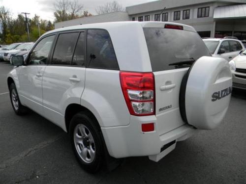 Suzuki Grand Vitara 2010 photo 4