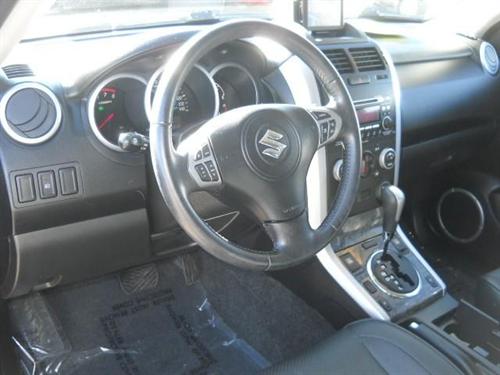 Suzuki Grand Vitara 2010 photo 1