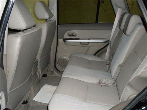 Suzuki Grand Vitara 2010 photo 5