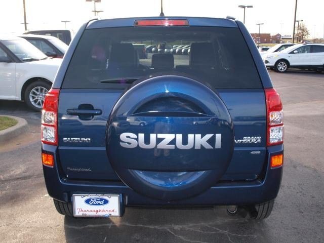 Suzuki Grand Vitara 2011 photo 5