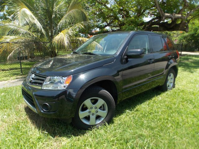 Suzuki Grand Vitara 2013 photo 1