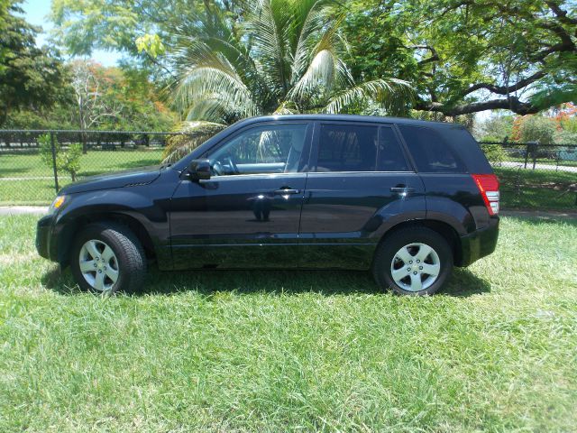 Suzuki Grand Vitara 2013 photo 2