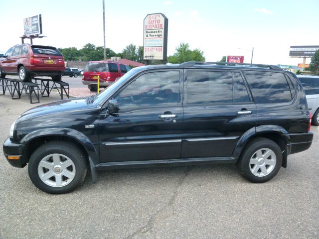 Suzuki Grand Vitara XL7 2001 photo 2