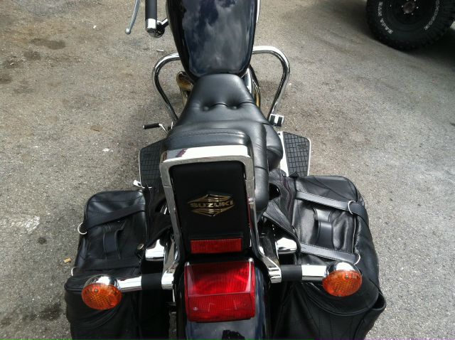 Suzuki INTRUDER 2001 photo 3