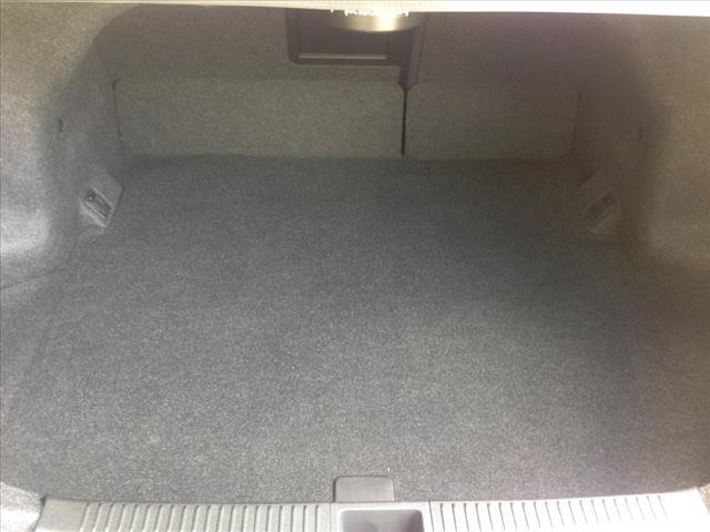 Suzuki Kizashi 2011 photo 20