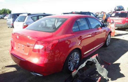 Suzuki Kizashi 2011 photo 1