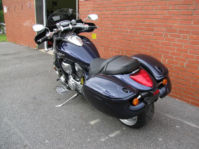Suzuki M109R 2006 photo 3