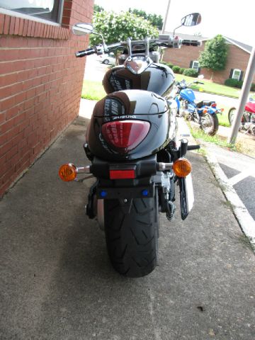 Suzuki M90 2009 photo 2