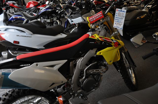Suzuki RM-Z450 2013 photo 2