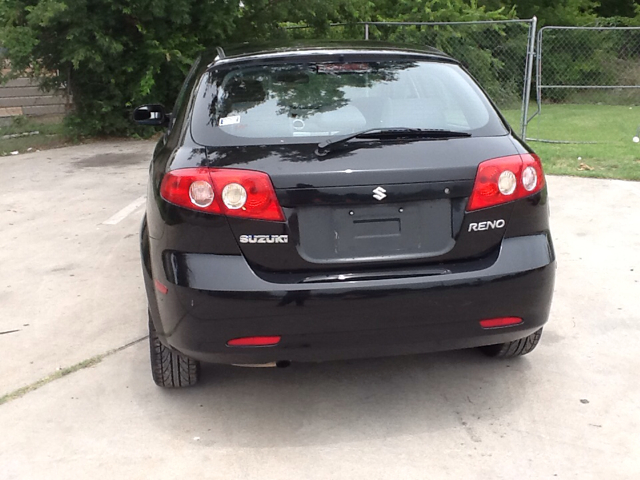 Suzuki Reno 2005 photo 4