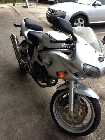 Suzuki SV650 2002 photo 4