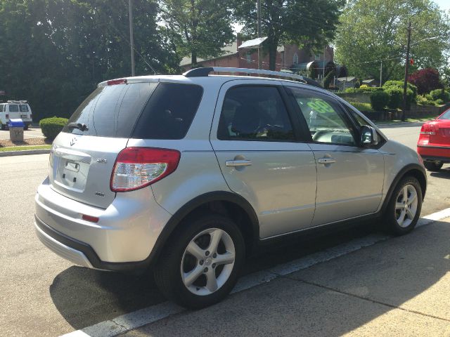 Suzuki SX4 2007 photo 15