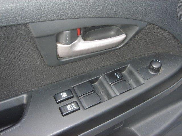 Suzuki SX4 Crossover 2008 photo 2