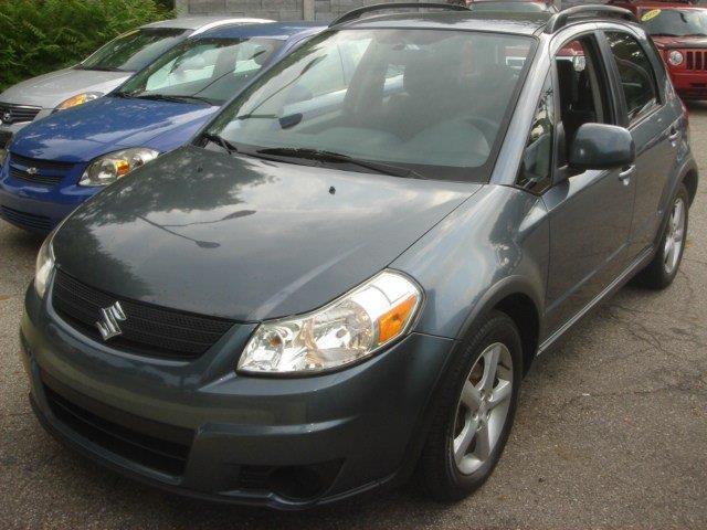 Suzuki SX4 Crossover 2008 photo 3