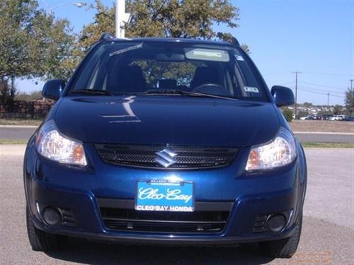 Suzuki SX4 Crossover 2008 photo 2