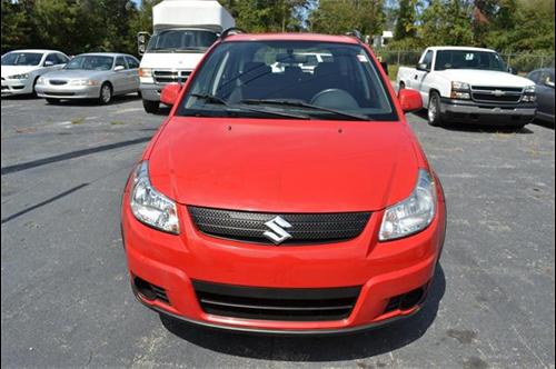 Suzuki SX4 Crossover 2008 photo 1
