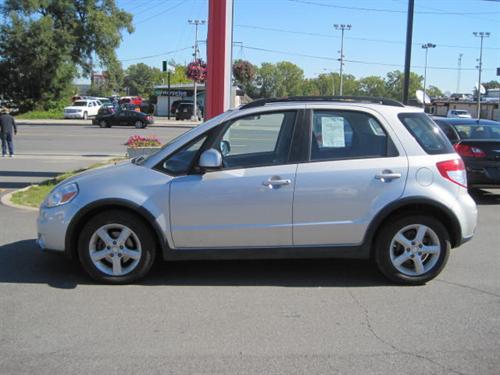 Suzuki SX4 Crossover 2008 photo 2