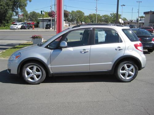 Suzuki SX4 Crossover 2008 photo 1