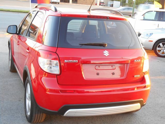 Suzuki SX4 Crossover 2008 photo 4