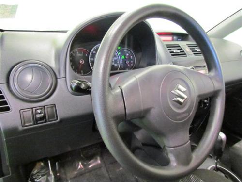Suzuki SX4 Crossover 2008 photo 1