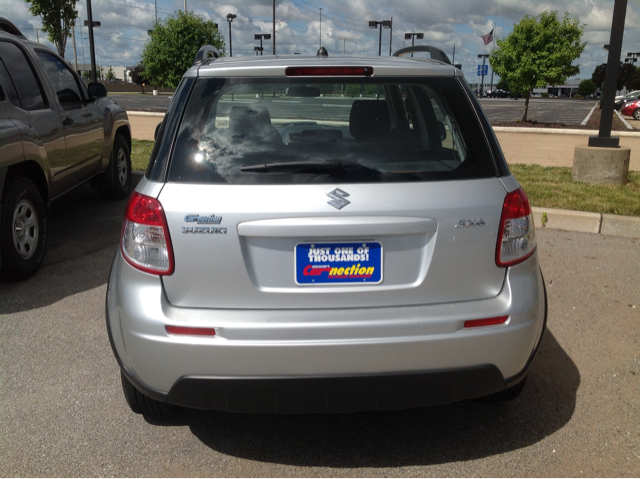 Suzuki SX4 Crossover Unlimited X Sport Utility 4 Dr SUV