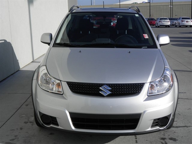 Suzuki SX4 Crossover 2010 photo 1