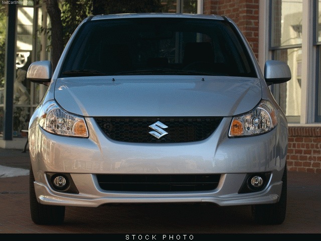 Suzuki SX4 Crossover 2010 photo 2