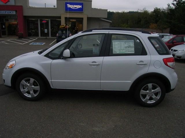 Suzuki SX4 Crossover 2012 photo 2