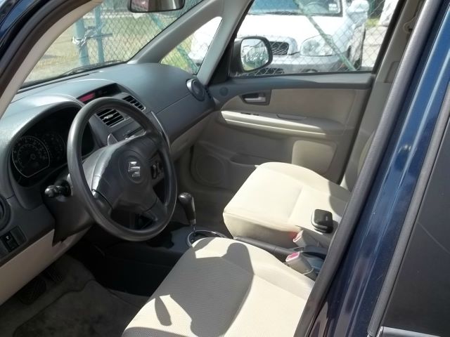 Suzuki SX4 Sedan 2008 photo 4