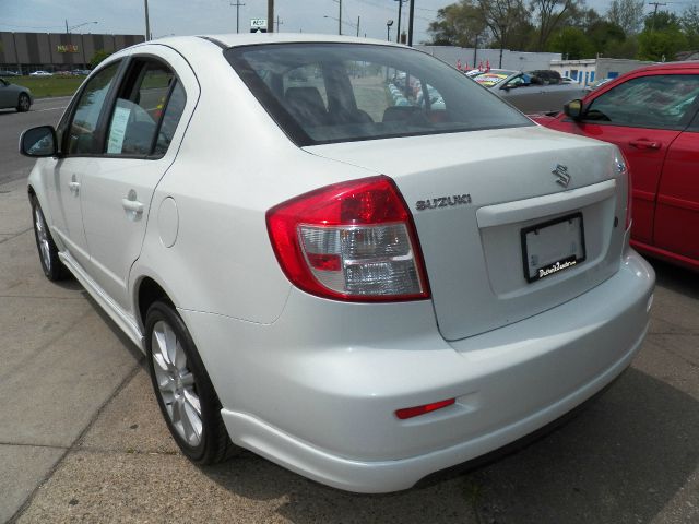 Suzuki SX4 Sedan 2008 photo 1