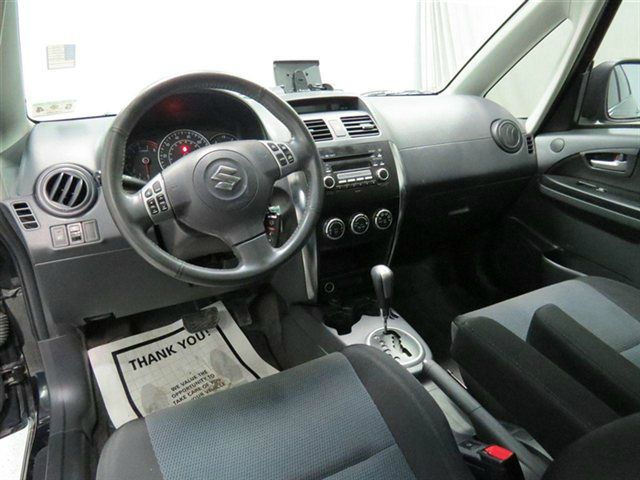 Suzuki SX4 Sedan 2009 photo 10