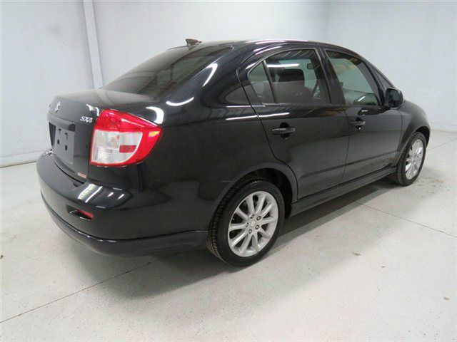 Suzuki SX4 Sedan 2009 photo 19
