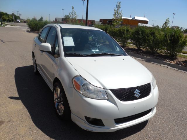 Suzuki SX4 Sedan 2009 photo 4