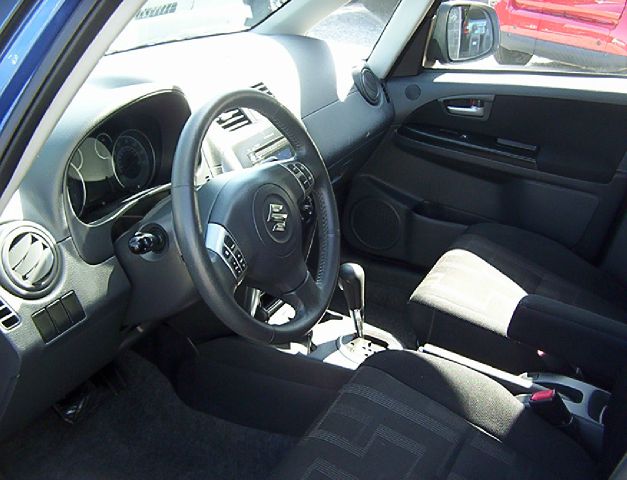 Suzuki SX4 Sedan 2012 photo 3
