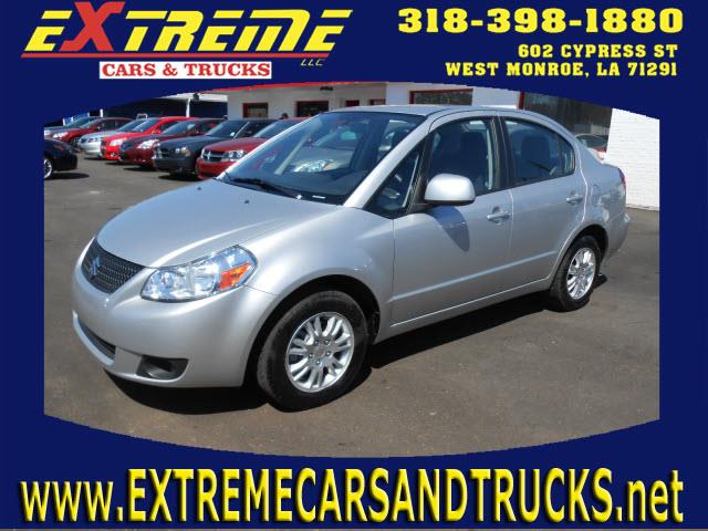 Suzuki SX4 Sedan 2012 photo 2
