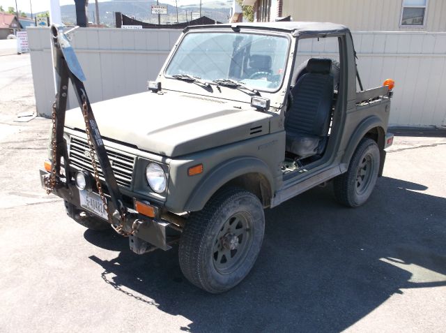 Suzuki Samurai 1987 photo 3