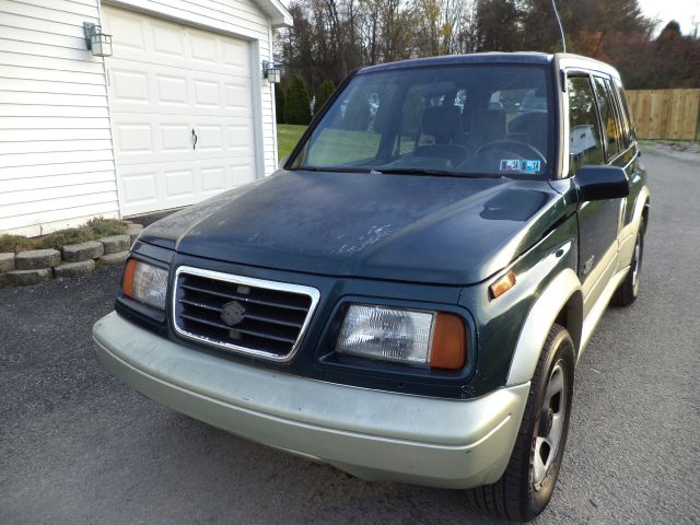 Suzuki Sidekick 1997 photo 1