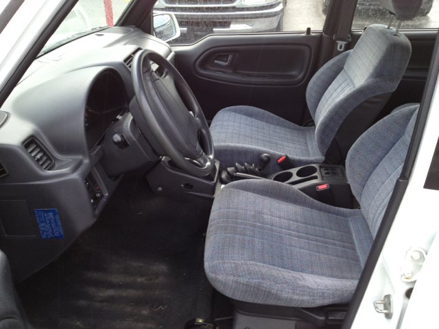 Suzuki Sidekick 1997 photo 3