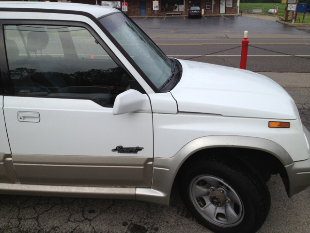 Suzuki Sidekick 1997 photo 38